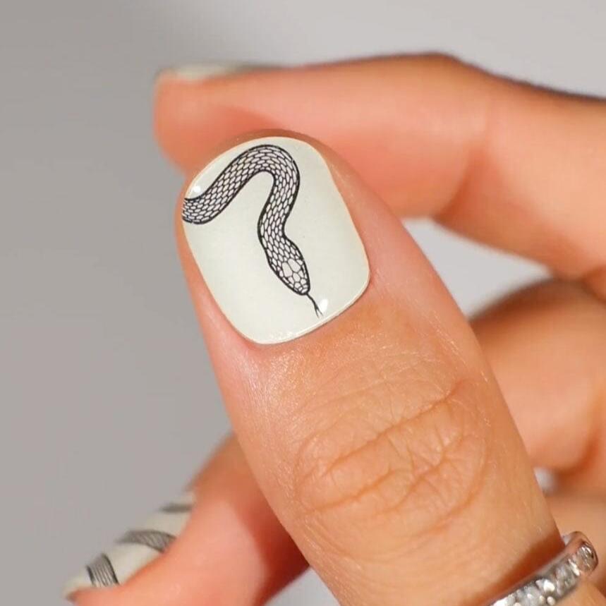 Gel Nail Strip ★ @peachinails 08 - MoYou London