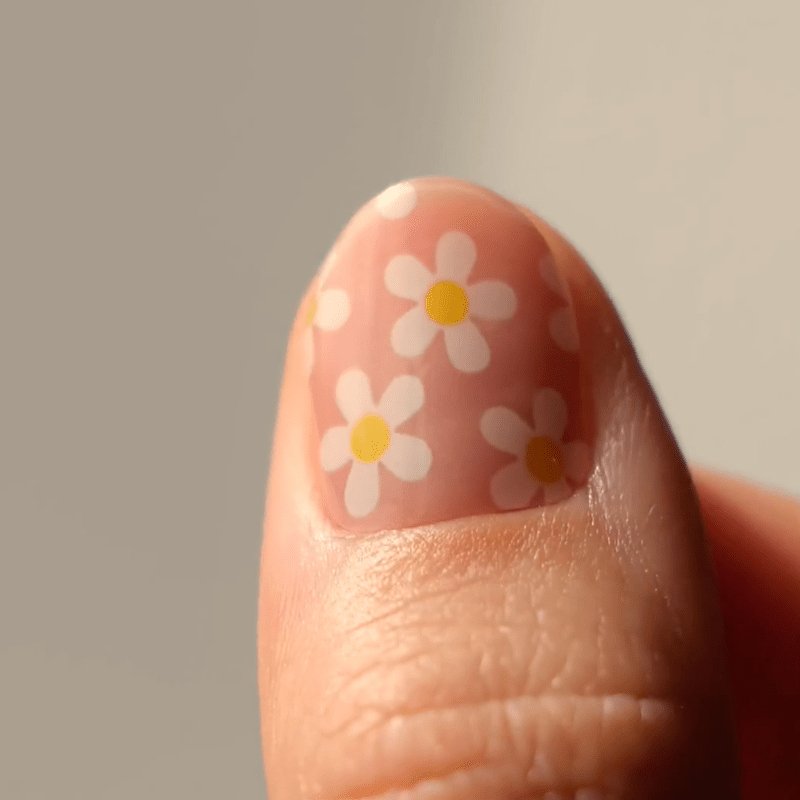 Gel Nail Strip ★ @universenails18 01 - MoYou London