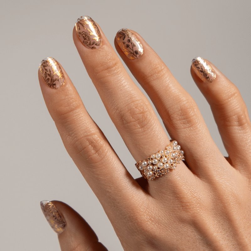 Gel Nail Strip ★ Goldfinger - MoYou London