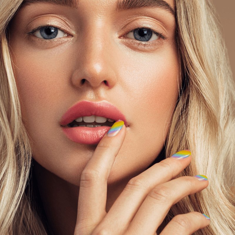 Gel Nail Strip ★ She's a Rainbow - MoYou London