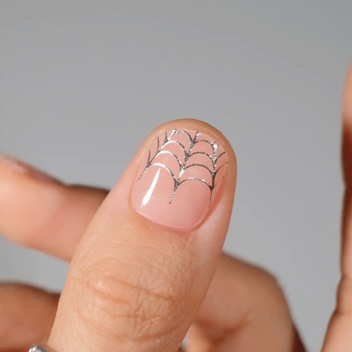 Gel Nail Strip ★ Metal Web - MoYou London