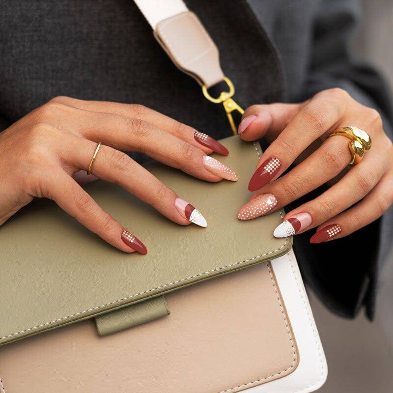 Size Matters 01 ✦ Nail Stamping Plate - MoYou London