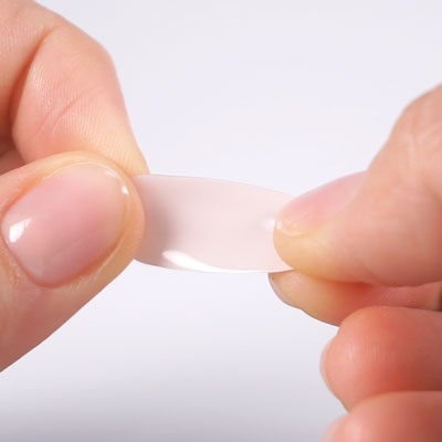 Stretching MoYou London Gel Nail Strips