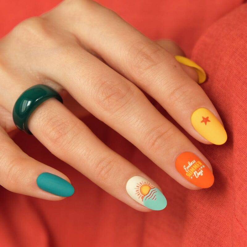 Vacay 01 ✦ Nail Stamping Plate - MoYou London