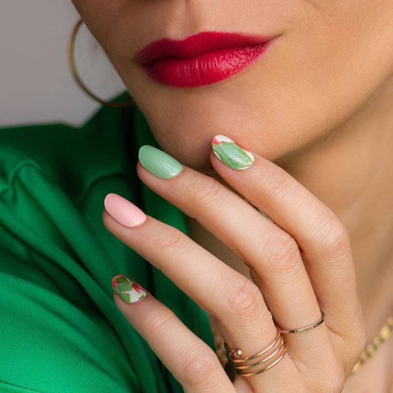 Gel Nail Strip ★ Tropic Like It's Hot - MoYou London