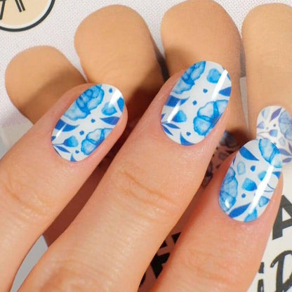 Gel Nail Strip ★ @rebekahxpritchard 04 - MoYou London