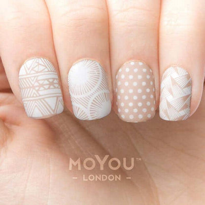 Africa 01 ✦ Nail Stamping Plate - MoYou London