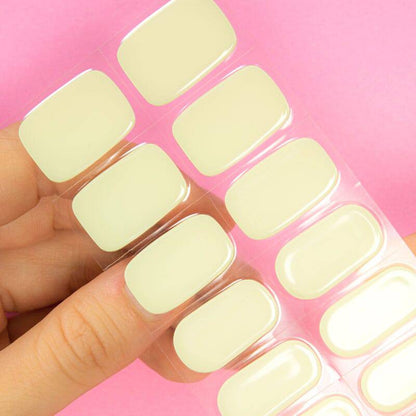 Gel Nail Strip ★ Mint To Be - MoYou London