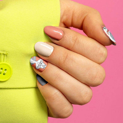 Gel Nail Strip ★ Bugs Bunny - MoYou London