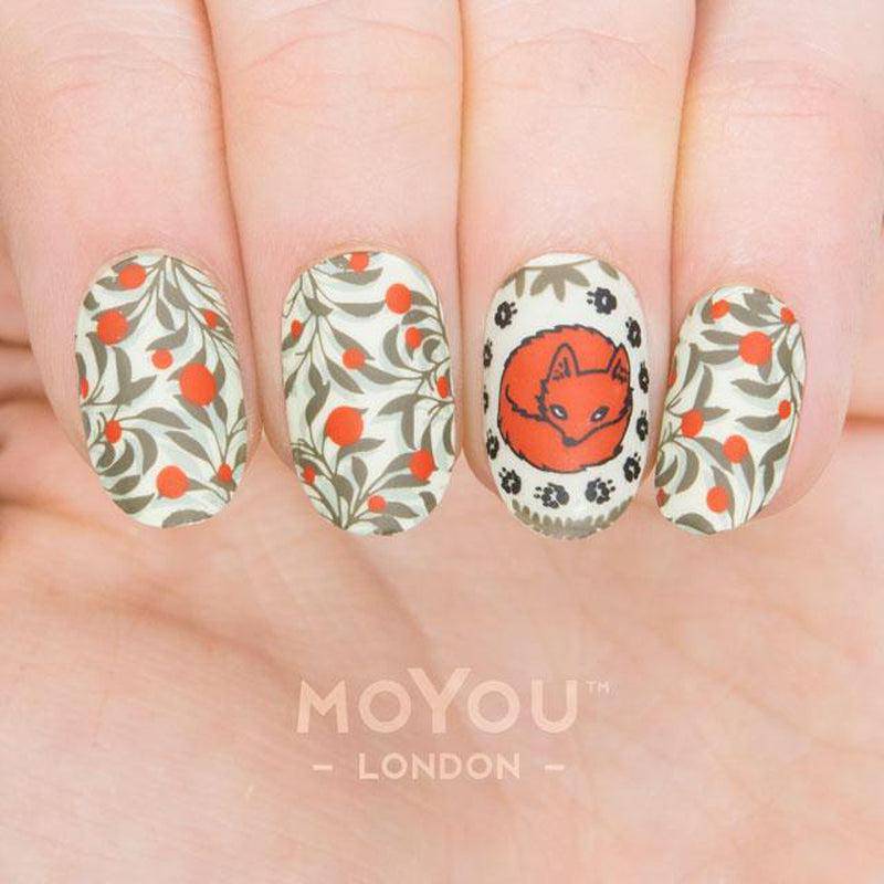 Enchanted 15 ✦ Nail Stamping Plate - MoYou London