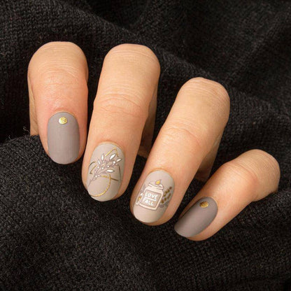 Fall in Love 08 ✦ Nail Stamping Plate - MoYou London