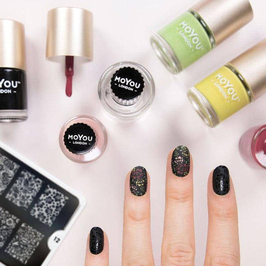 Flower Power 12 ✦ Nail Stamping Plate - MoYou London