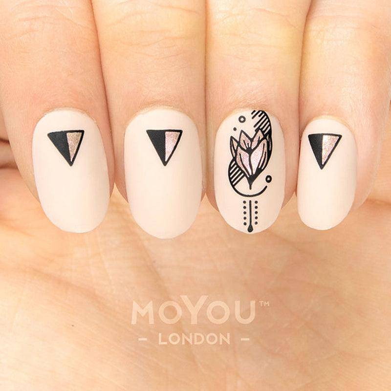 Flower Power 25 ✦ Nail Stamping Plate - MoYou London