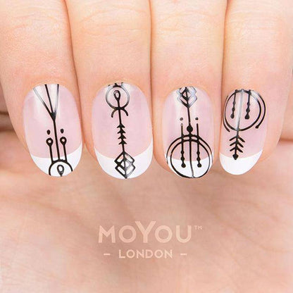 Minimal 07 ✦ Nail Stamping Plate - MoYou London