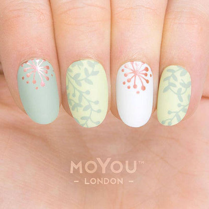 Mother Nature 16 ✦ Nail Stamping Plate - MoYou London