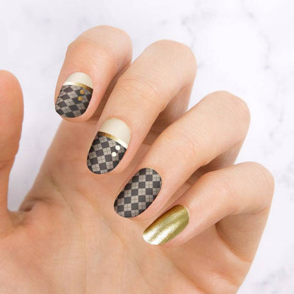 Pro XL 01 ✦ Nail Stamping Plate - MoYou London