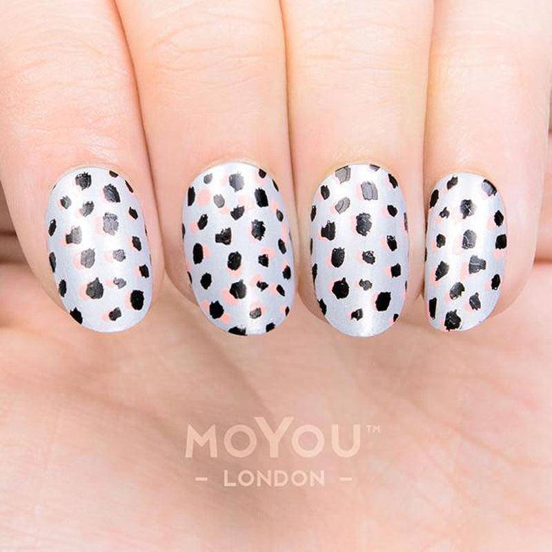 Trend Hunter 19 ✦ Nail Stamping Plate - MoYou London