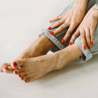 Gel Toe Strip ★ Red Riding Hood - MoYou London